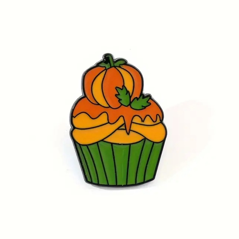 Pumpkin cupcake enamel pin